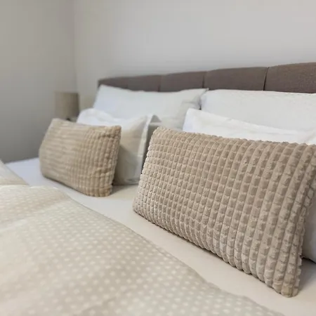 Liya Apartamento