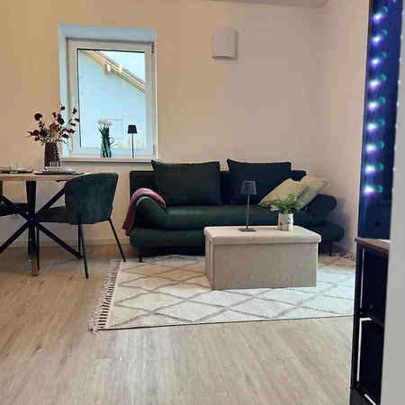 Liya Apartamento *